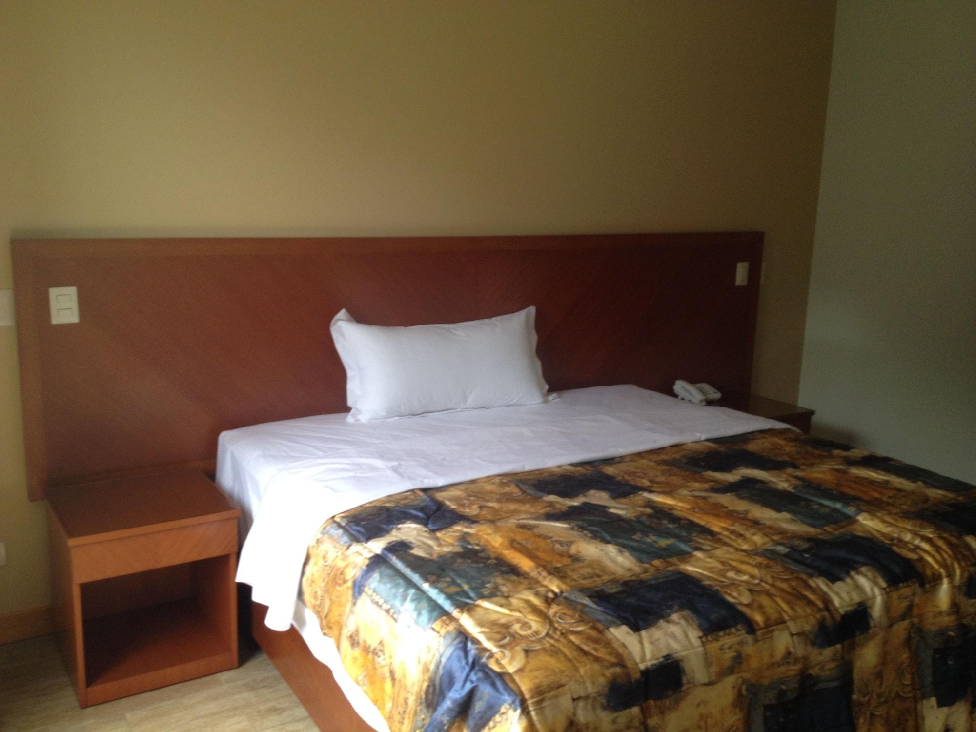 Esencia Hotel Lima