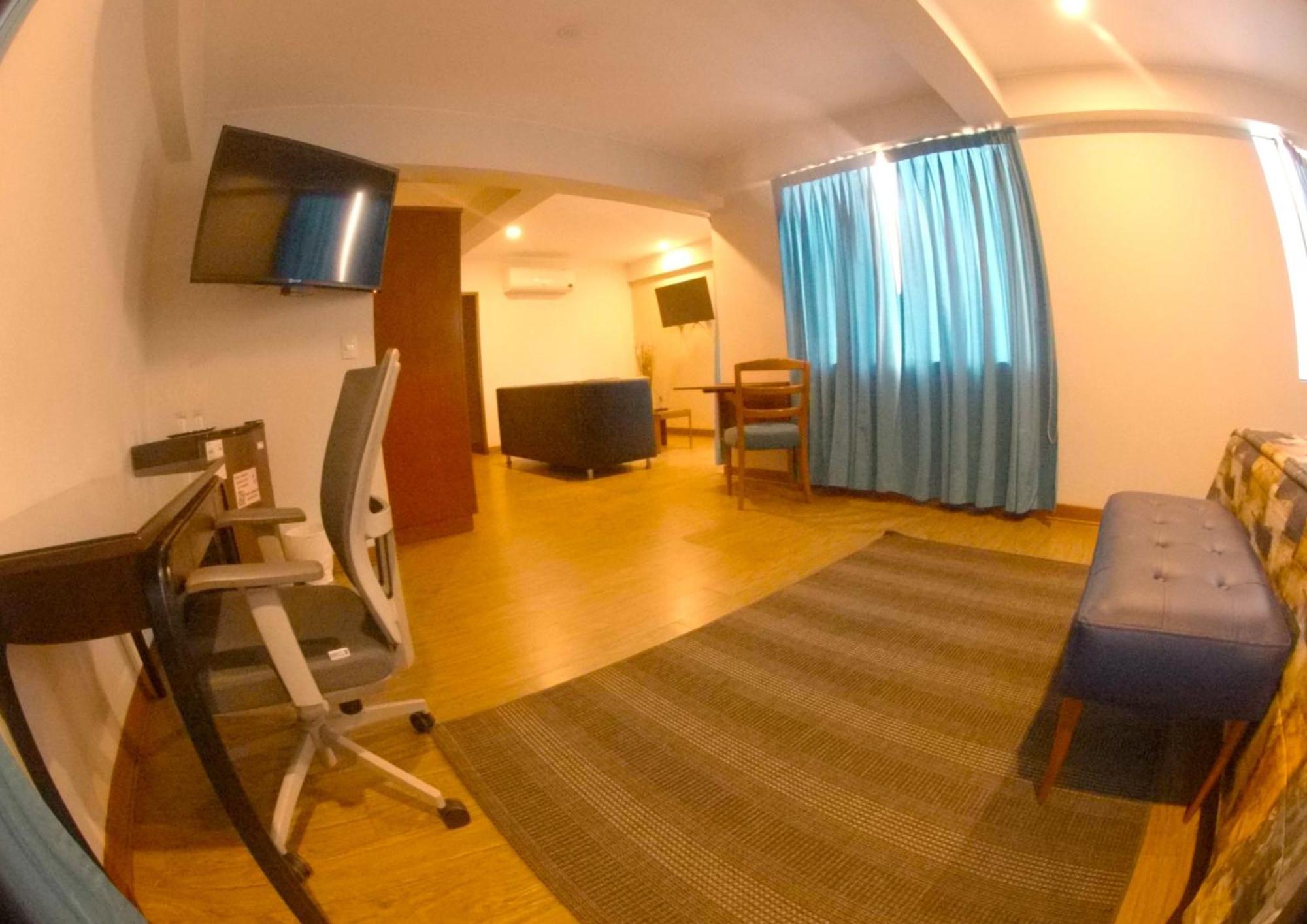 Hotel Esencia Lima