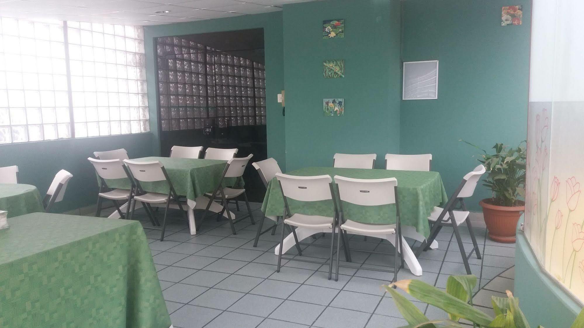 Esencia Hotel